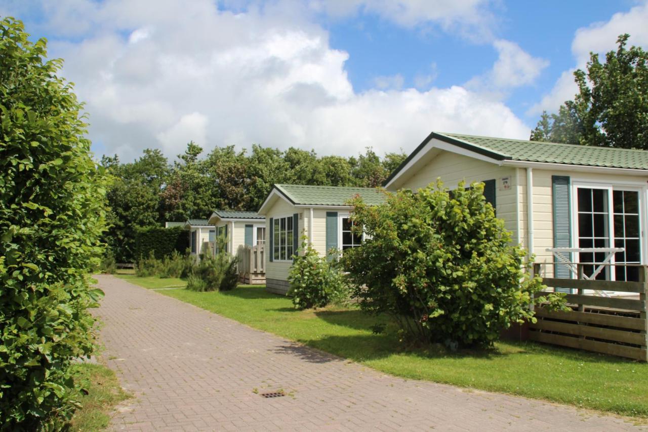 דה בורג Vakantiepark Dennenoord מראה חיצוני תמונה
